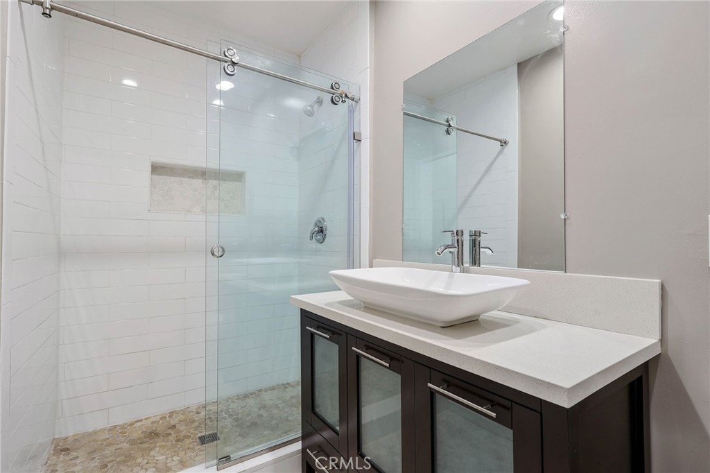 3500 W Manchester Boulevard 162