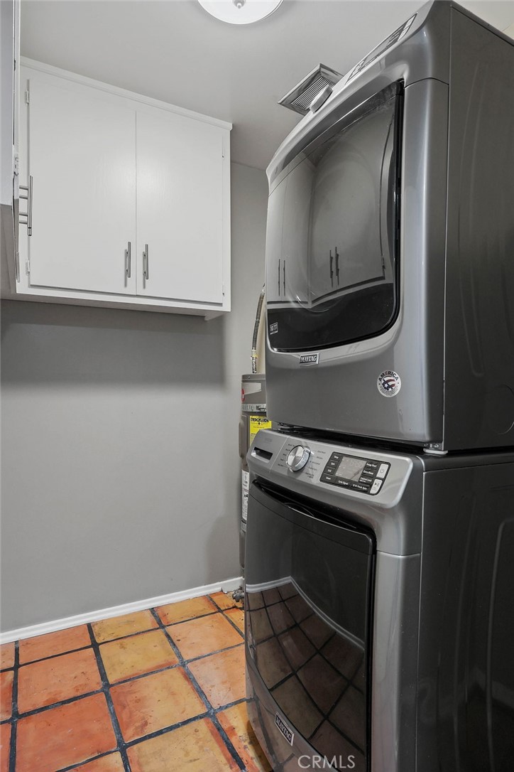 3500 W Manchester Boulevard 162