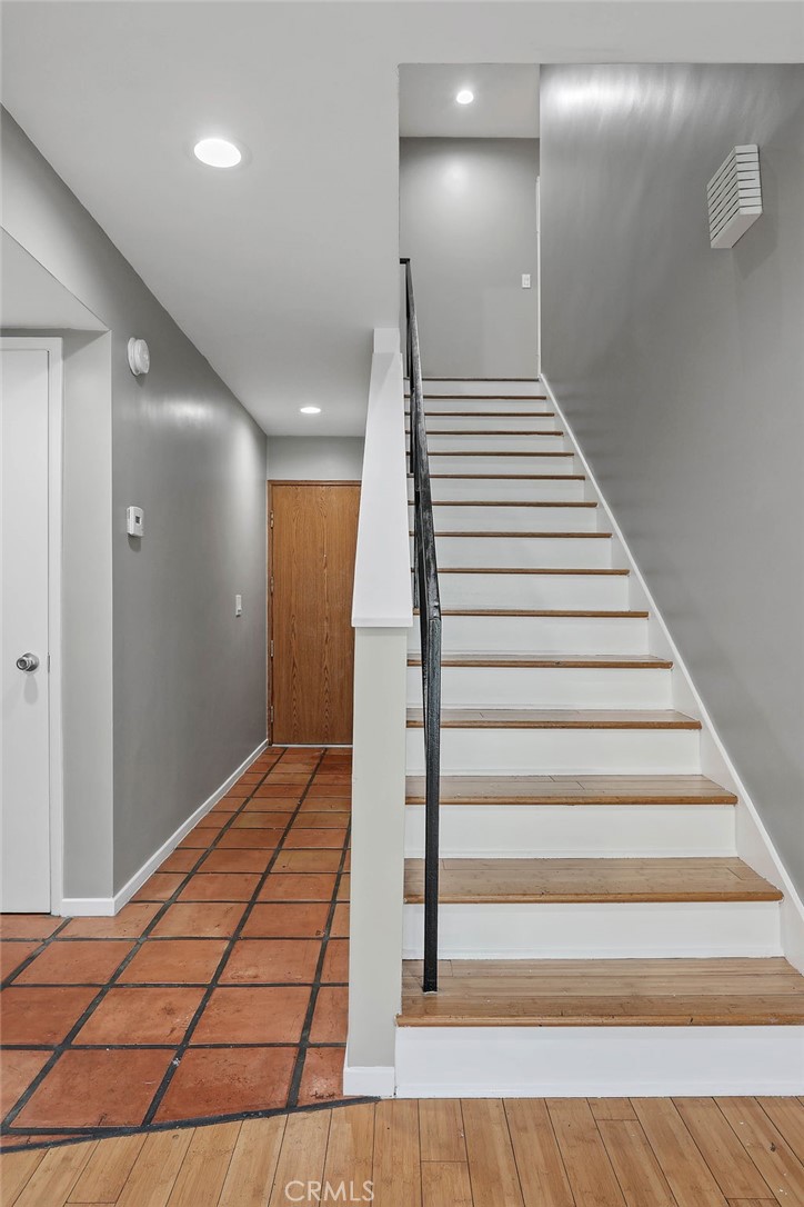 3500 W Manchester Boulevard 162