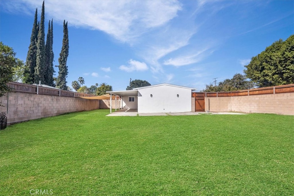 8140 Jumilla Avenue