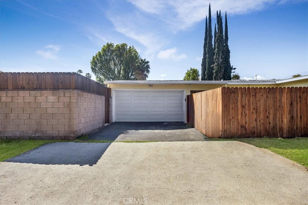 8140 Jumilla Avenue