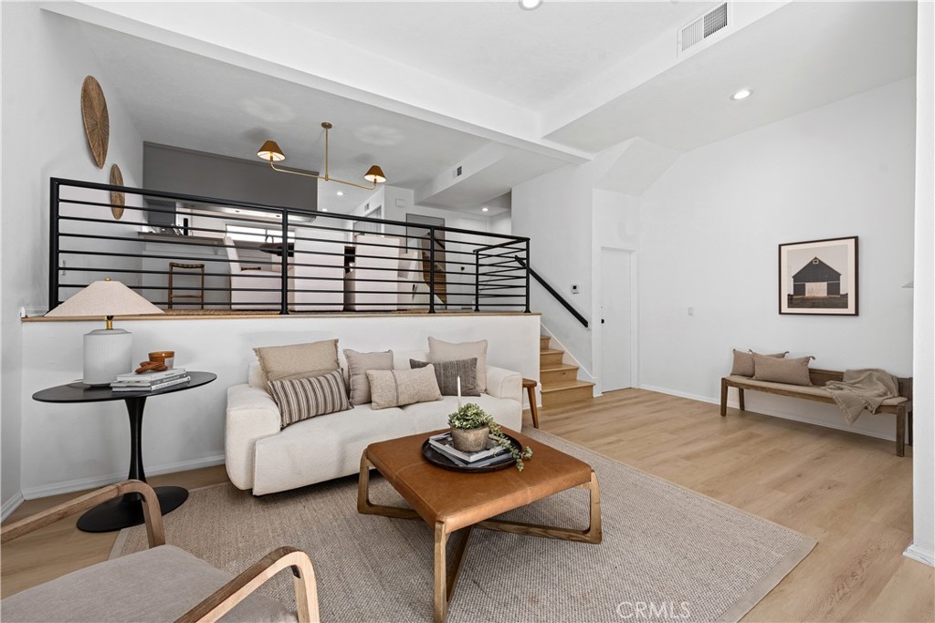 22203 1/2 Erwin Street