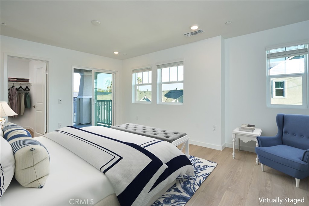2448 Haley Point Drive 105