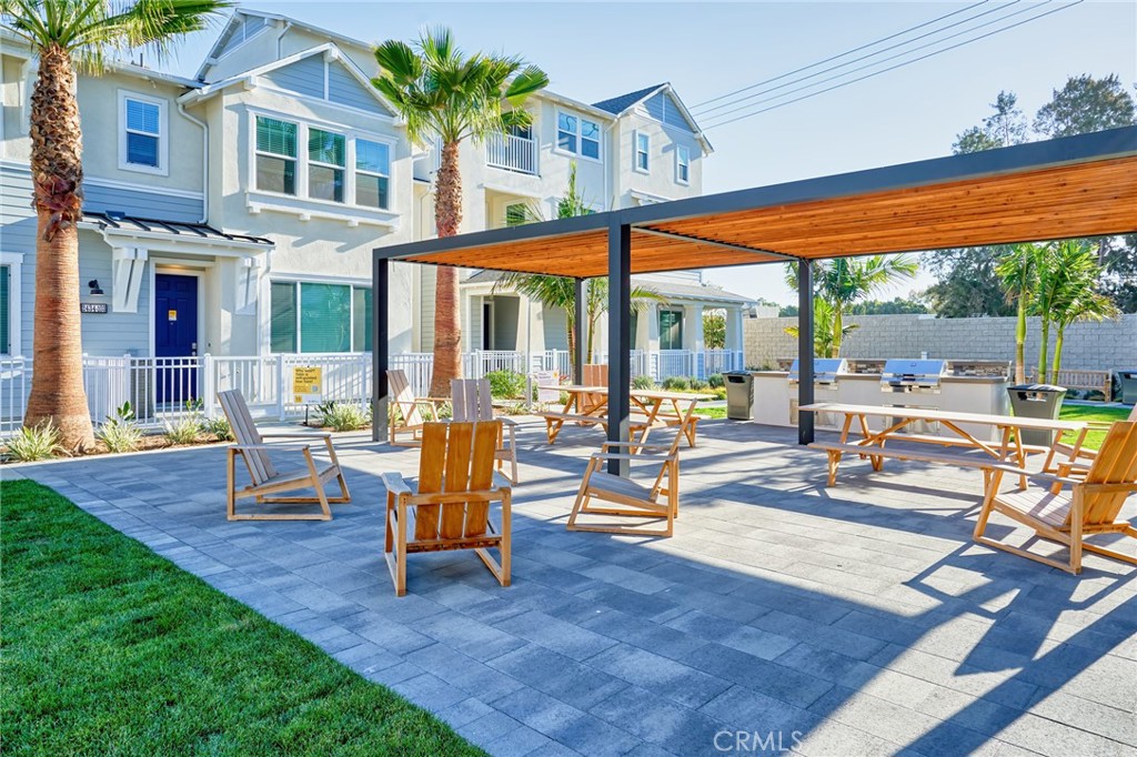 2448 Haley Point Drive 105