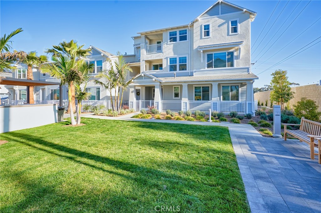 2434 Haley Point Drive 105