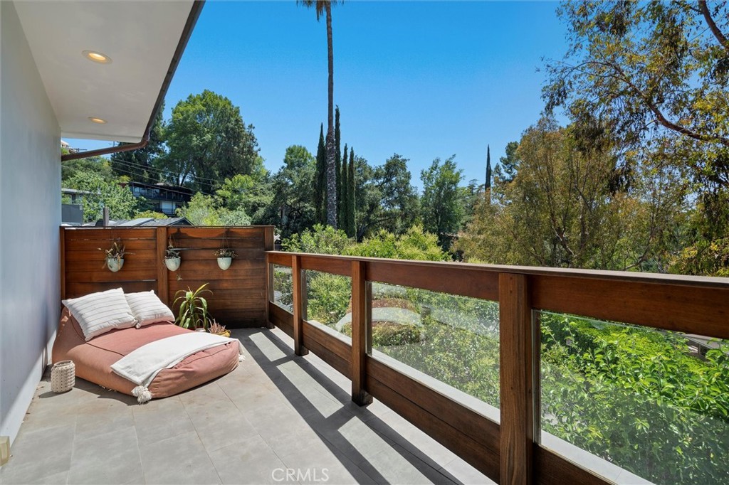 4698 Morro Drive
