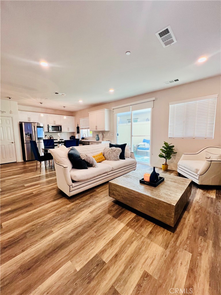1401 Turin Lane
