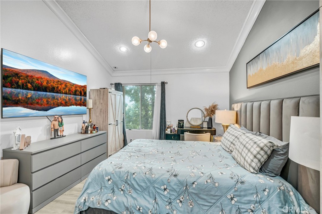 7800 Topanga Canyon