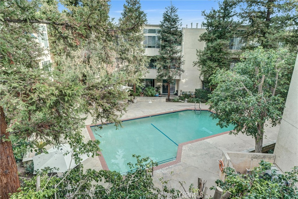 7800 Topanga Canyon