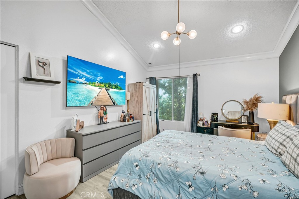 7800 Topanga Canyon