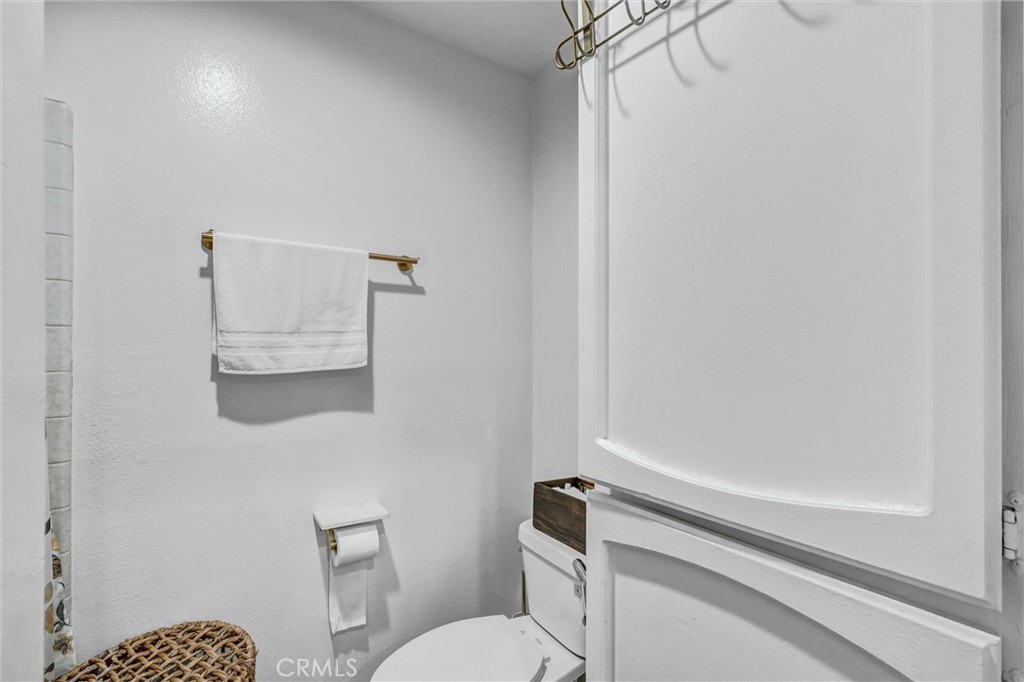 7800 Topanga Canyon