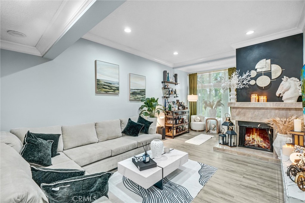 7800 Topanga Canyon