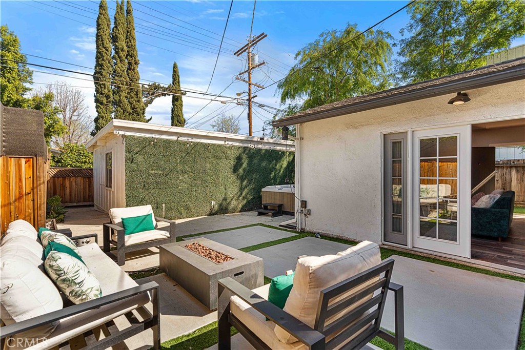 6514 Coldwater Canyon