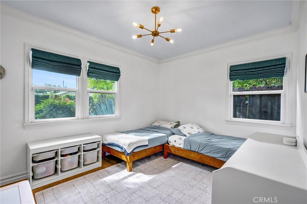 6830 Bothwell
