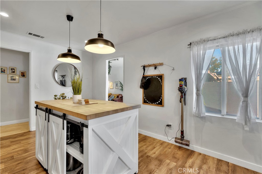 6514 Coldwater Canyon