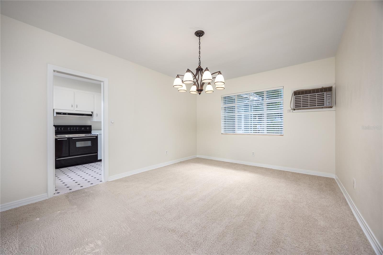 1067 SW 11TH TER