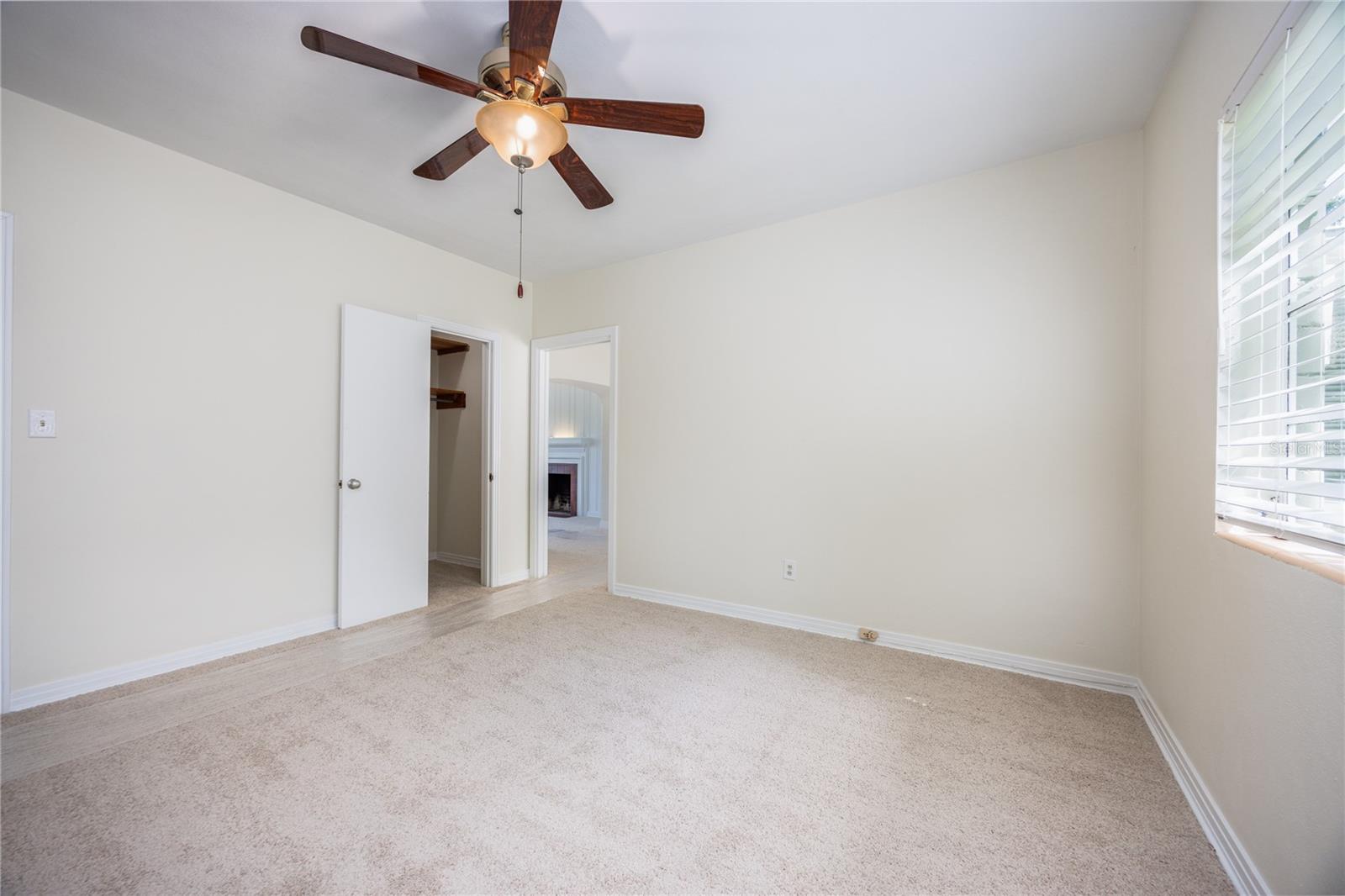 1067 SW 11TH TER