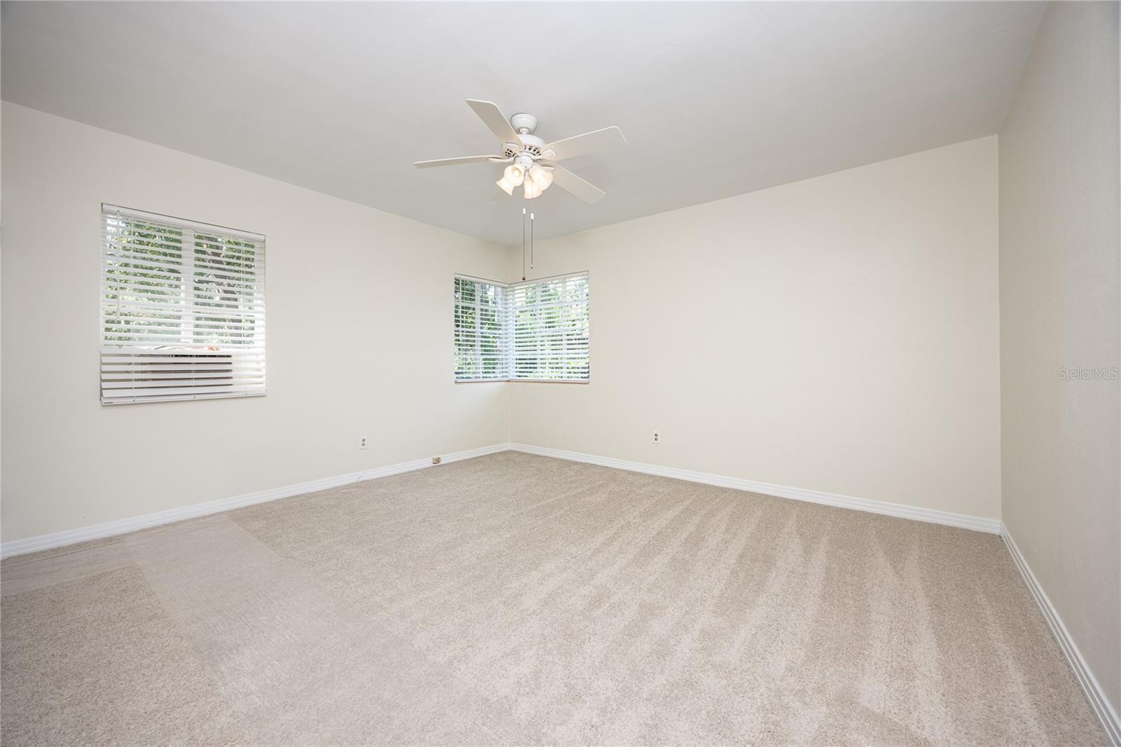 1067 SW 11TH TER