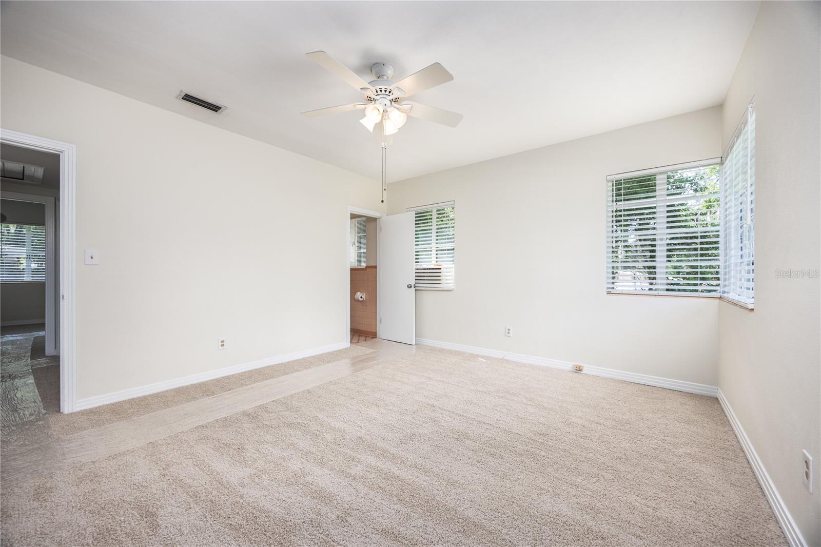 1067 SW 11TH TER