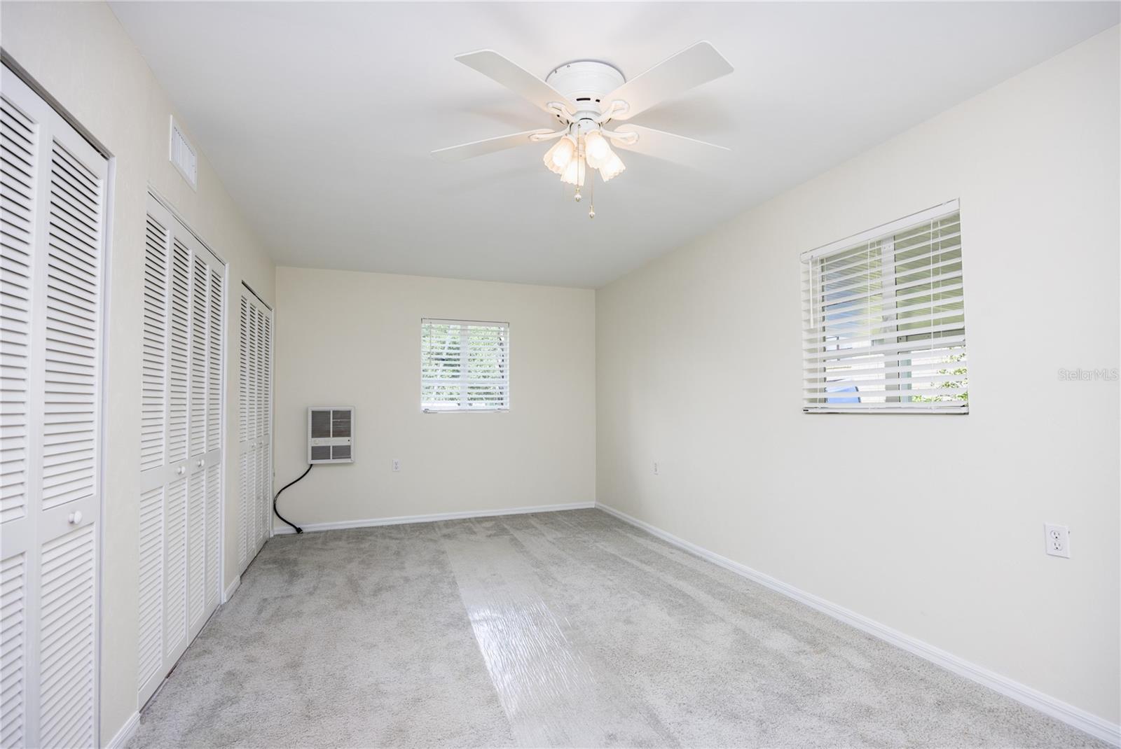 1067 SW 11TH TER