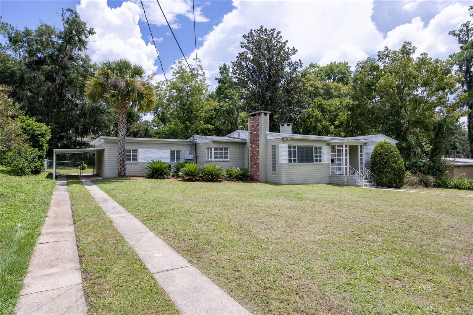 1067 SW 11TH TER
