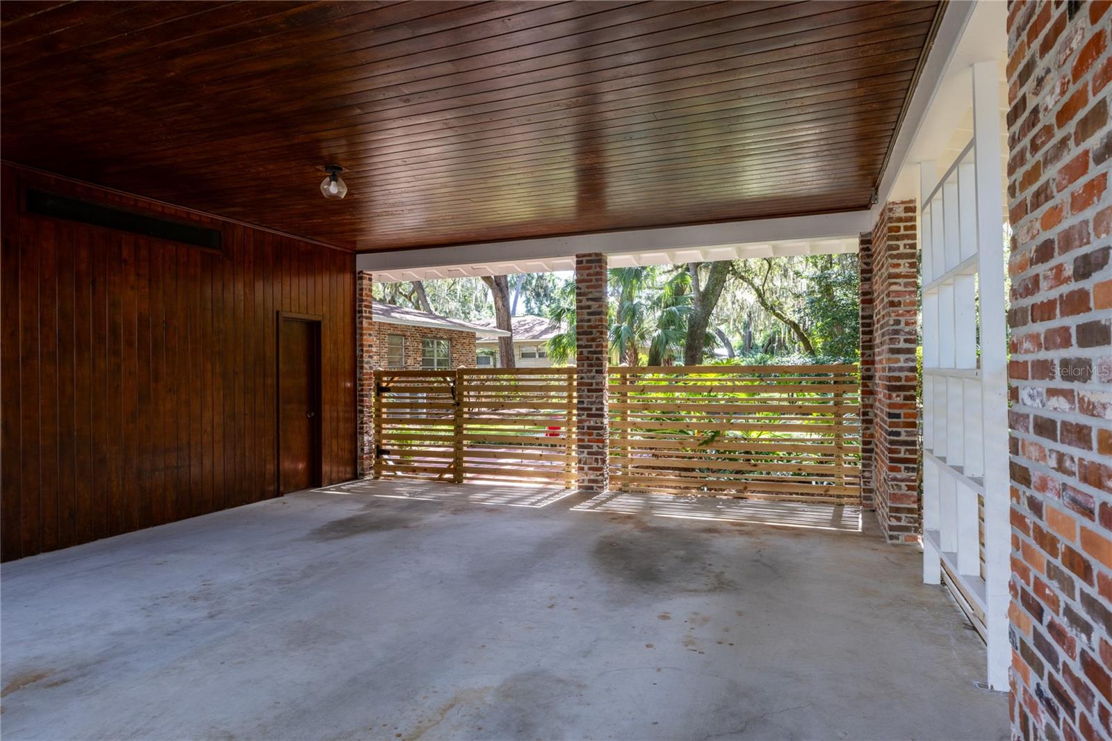 1625 NW 14TH AVE