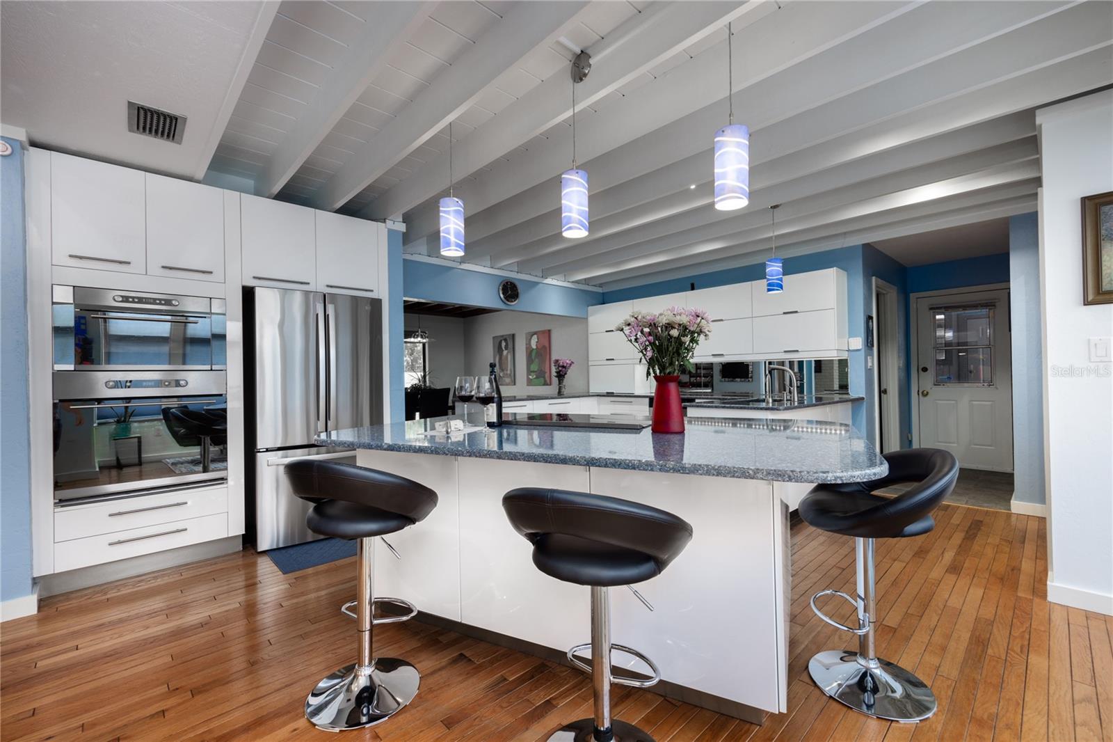3007 SW 4TH CT