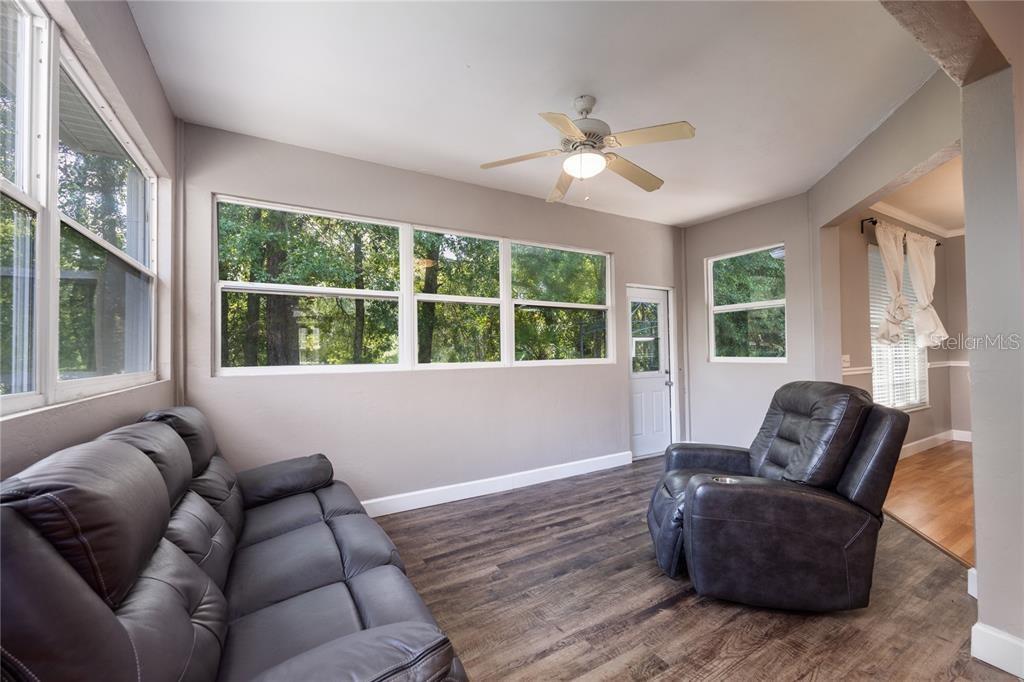 4537 NE 16TH TER