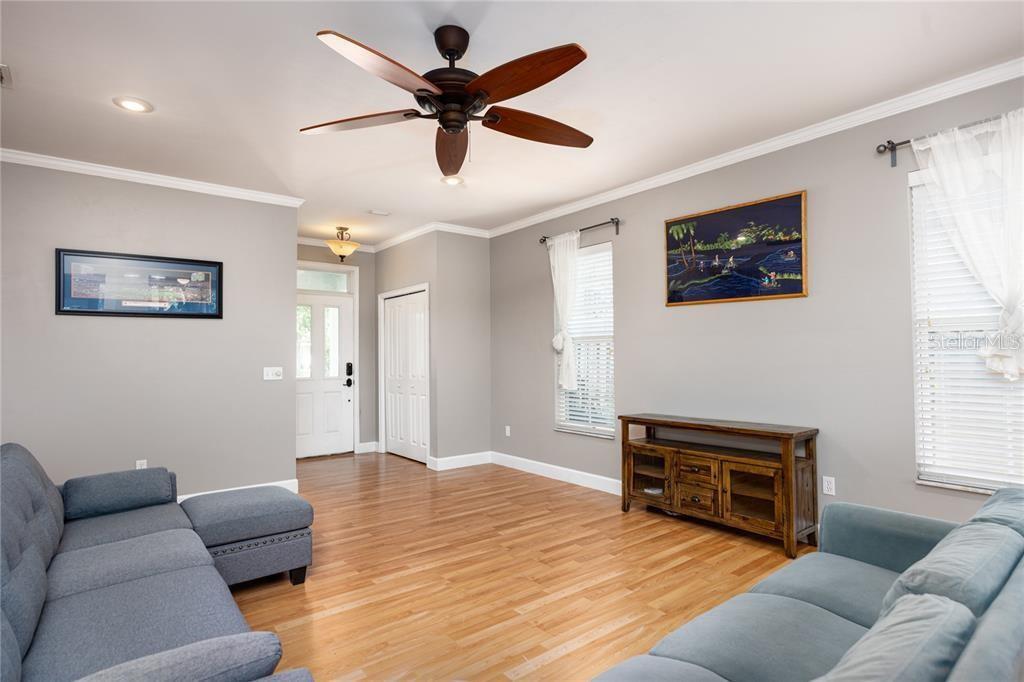 4537 NE 16TH TER