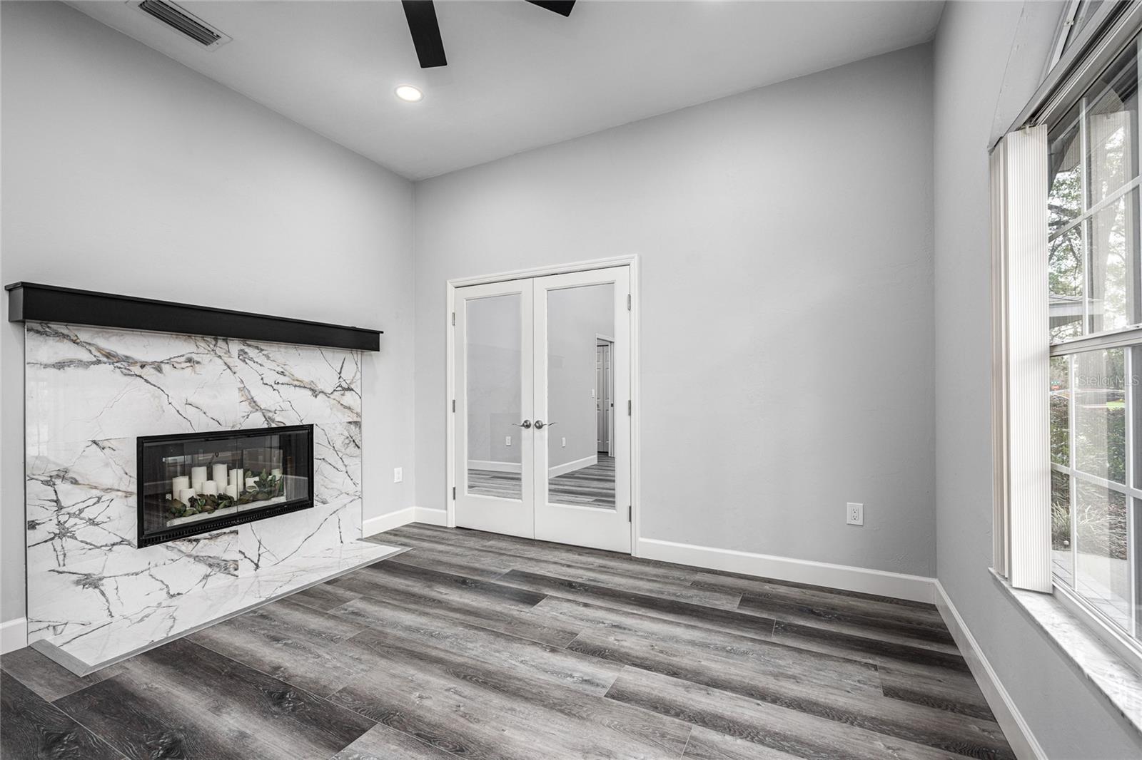 2103 SW 75TH TER