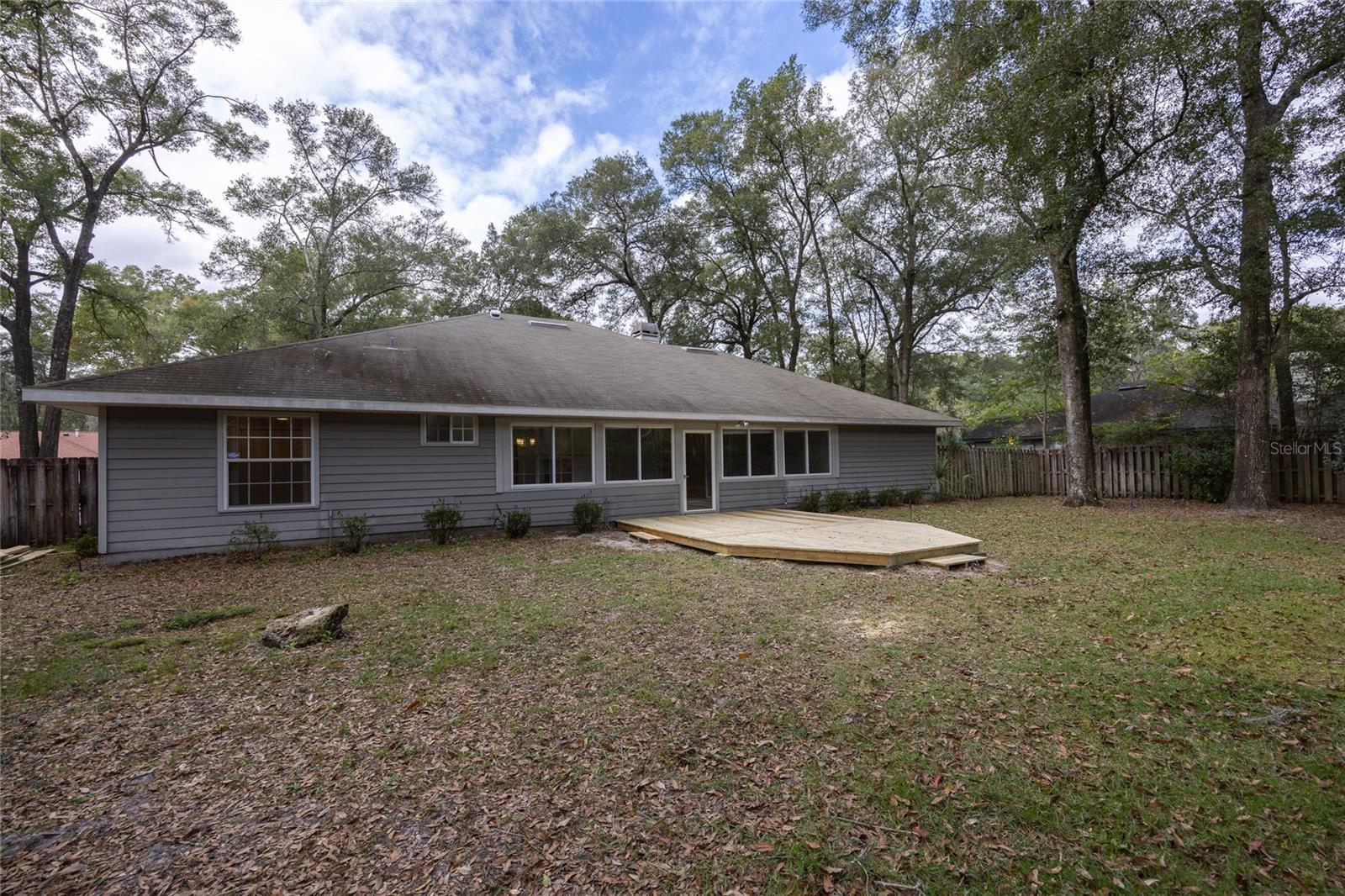 2103 SW 75TH TER