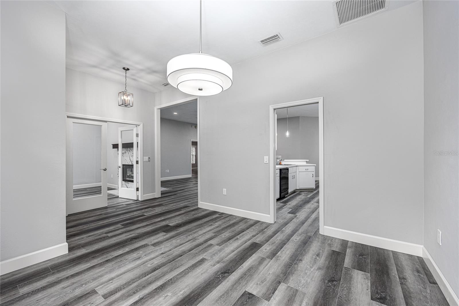 2103 SW 75TH TER