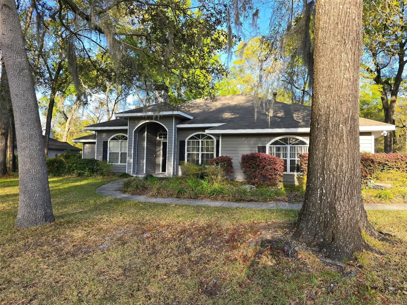 2103 SW 75TH TER