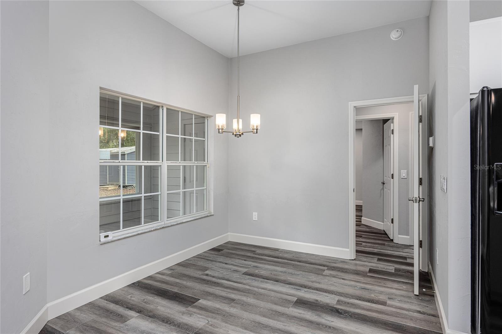 2103 SW 75TH TER
