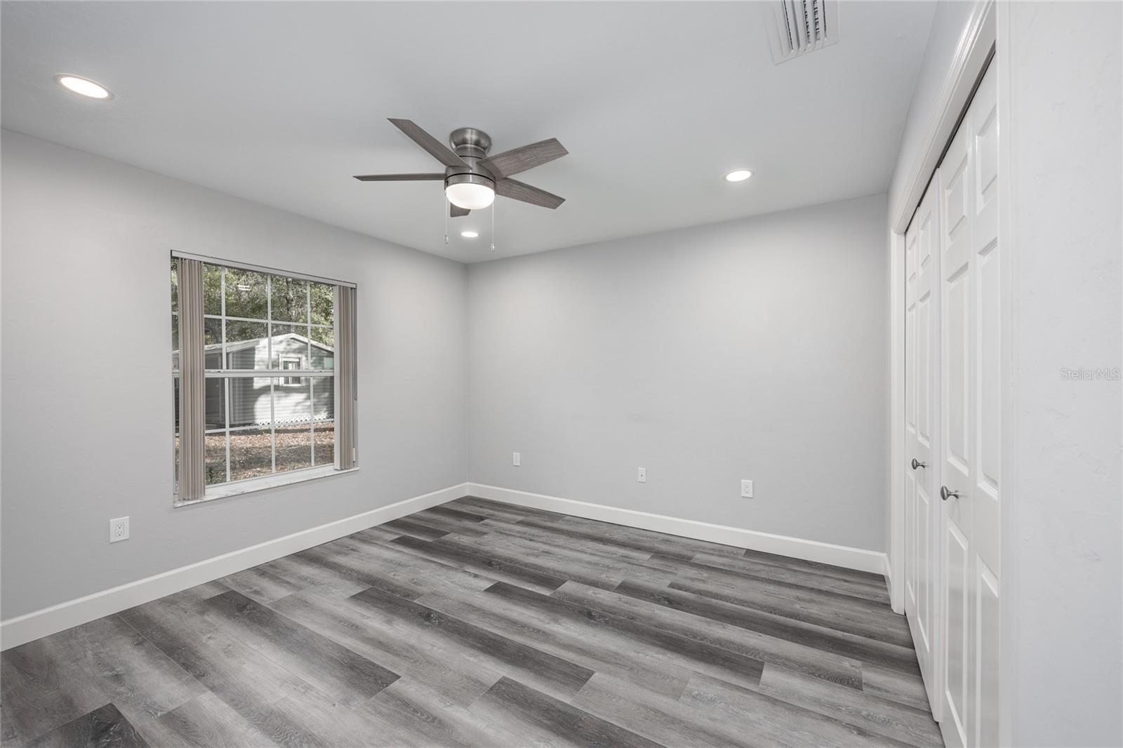 2103 SW 75TH TER