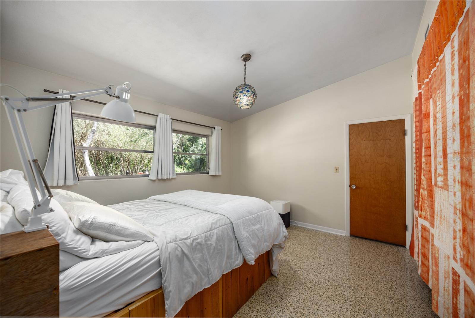 415 NW 32ND ST
