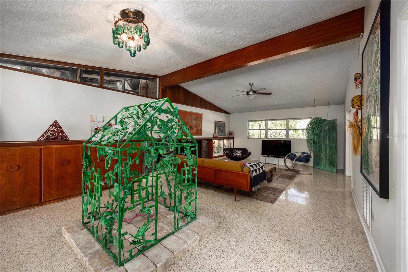 415 NW 32ND ST