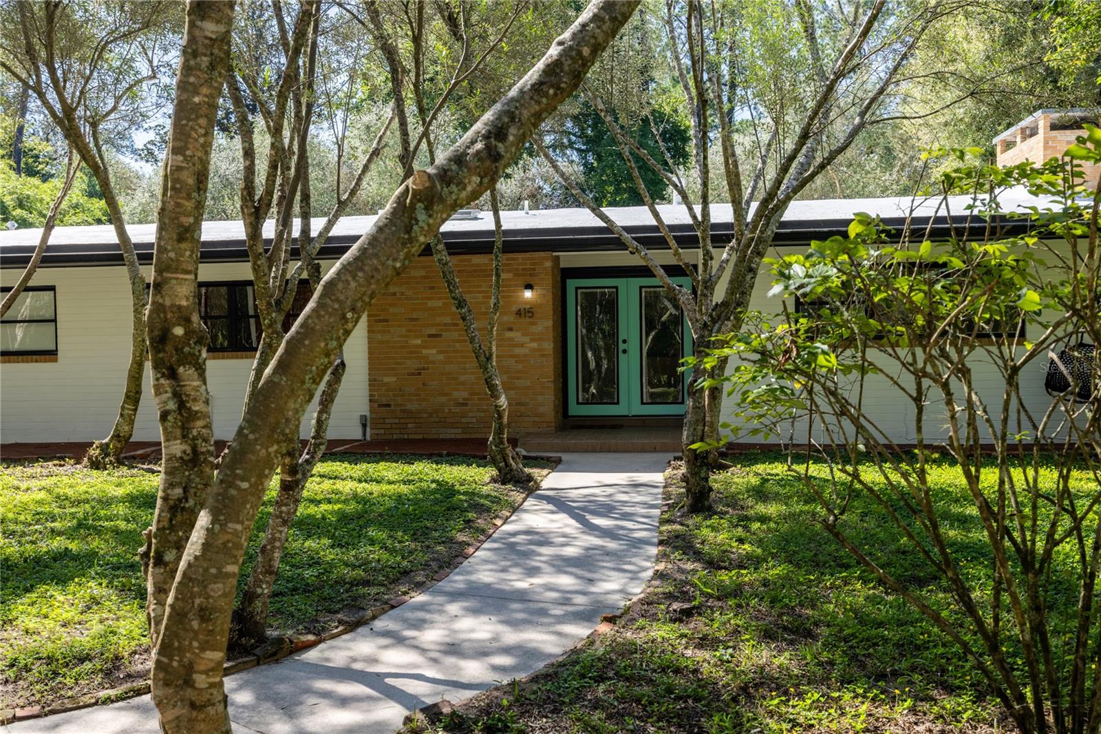 415 NW 32ND ST