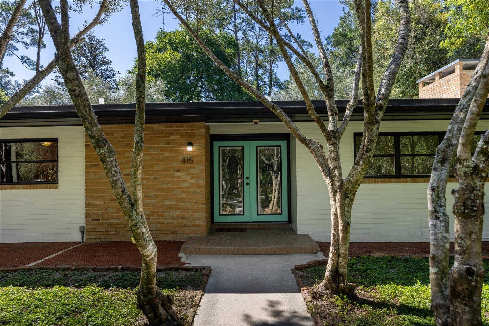 415 NW 32ND ST
