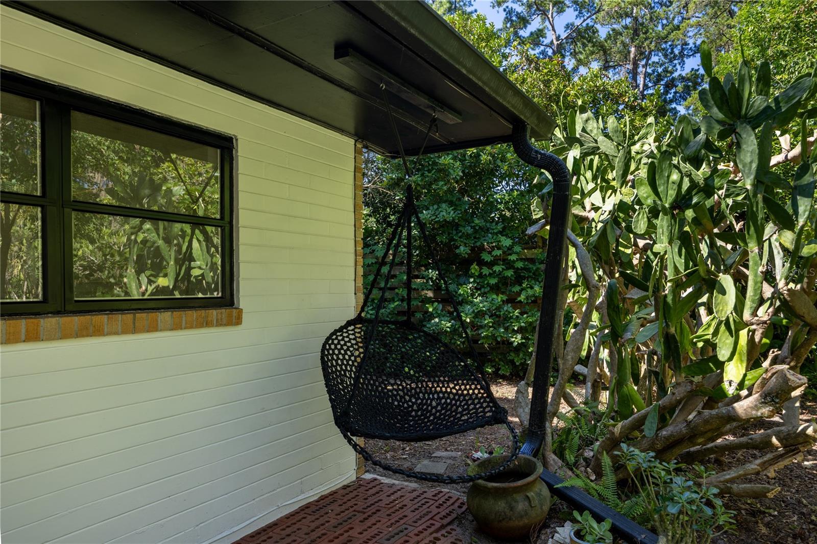 415 NW 32ND ST
