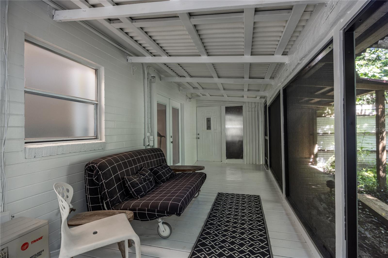 415 NW 32ND ST
