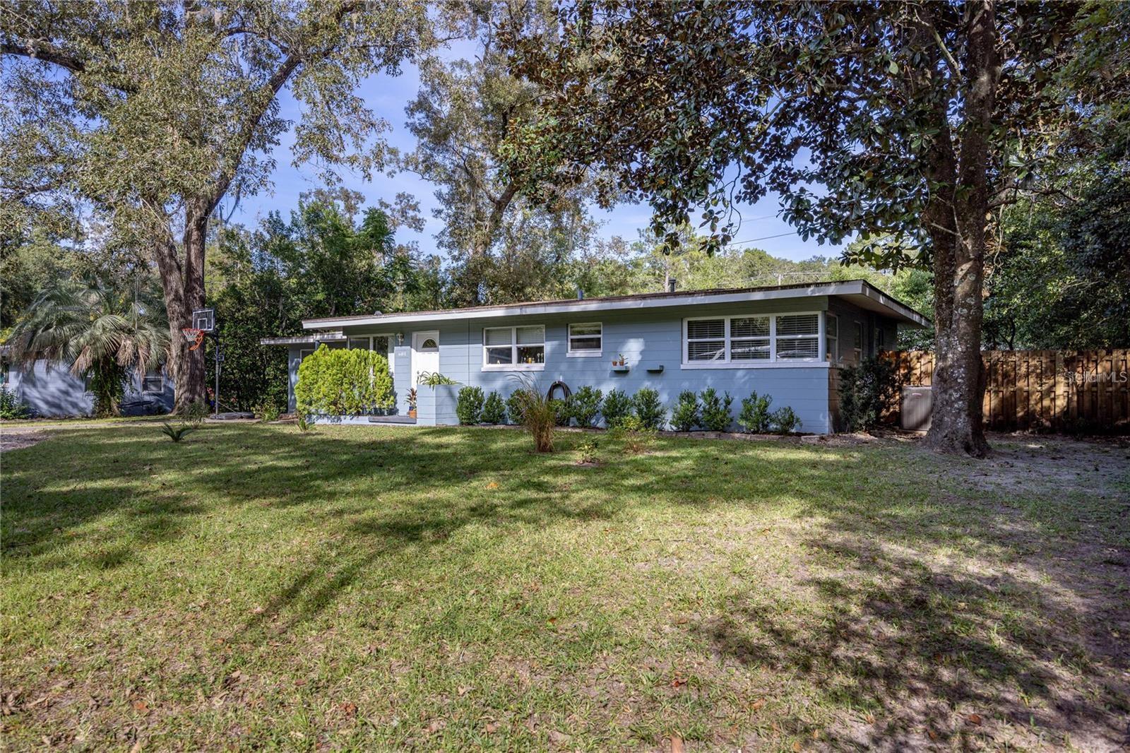 601 NW 34TH TER