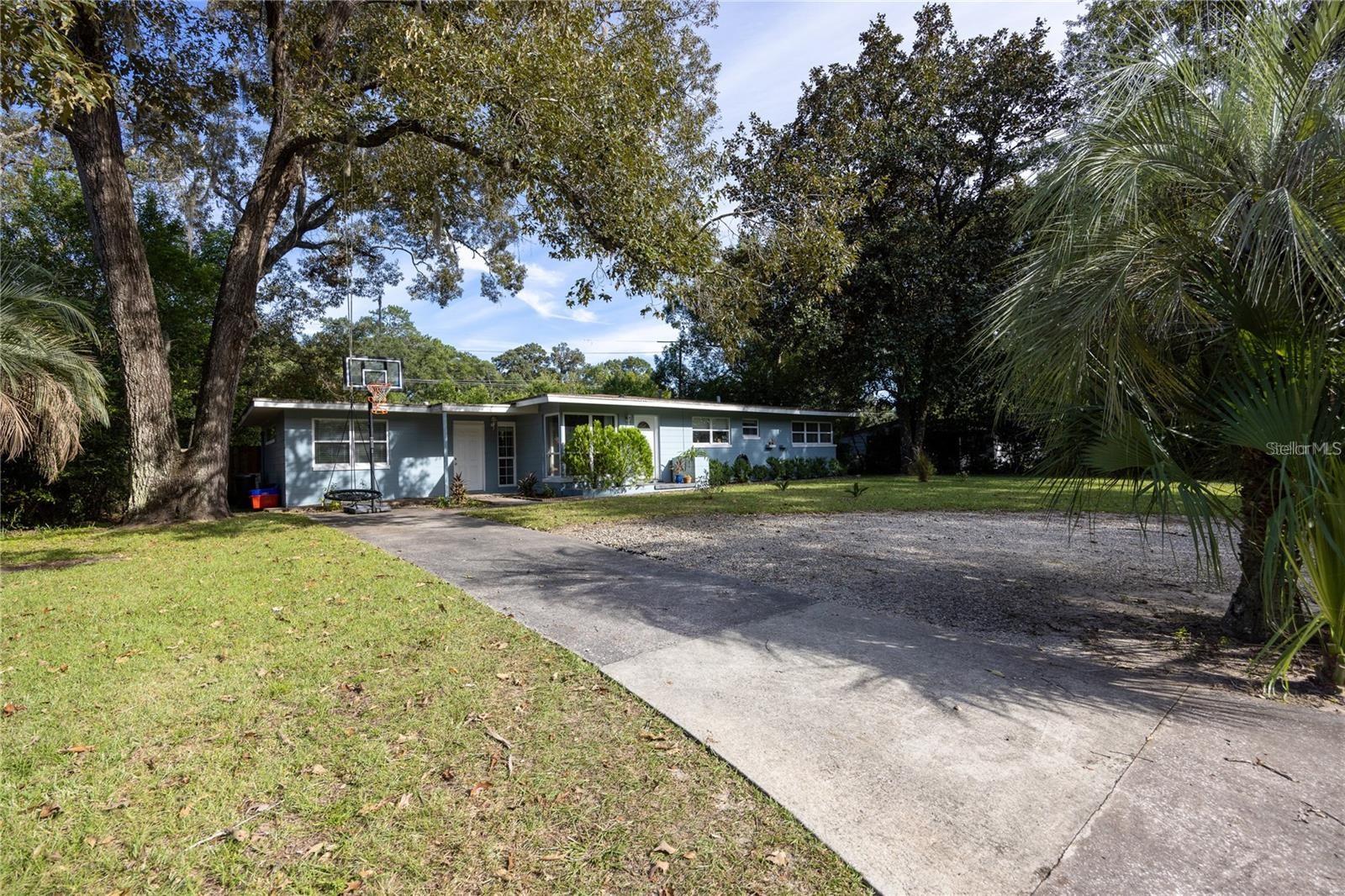 601 NW 34TH TER