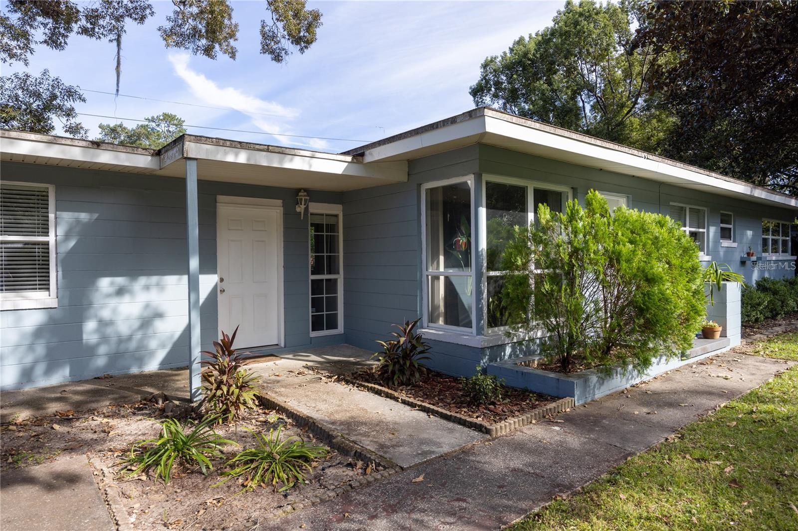 601 NW 34TH TER