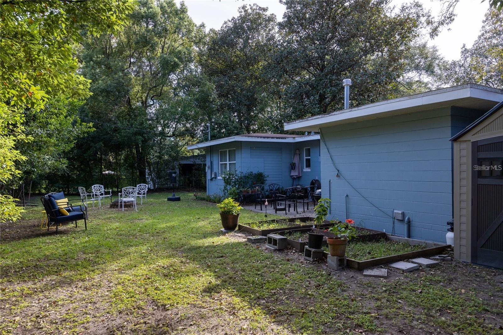 601 NW 34TH TER