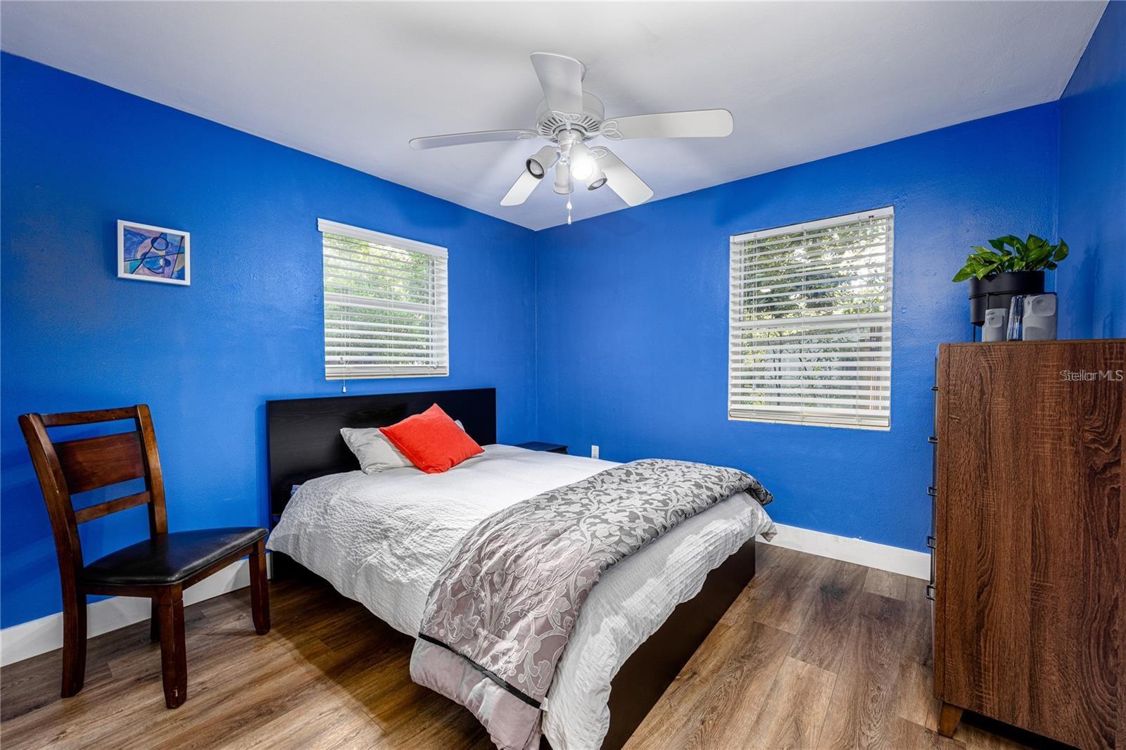 601 NW 34TH TER