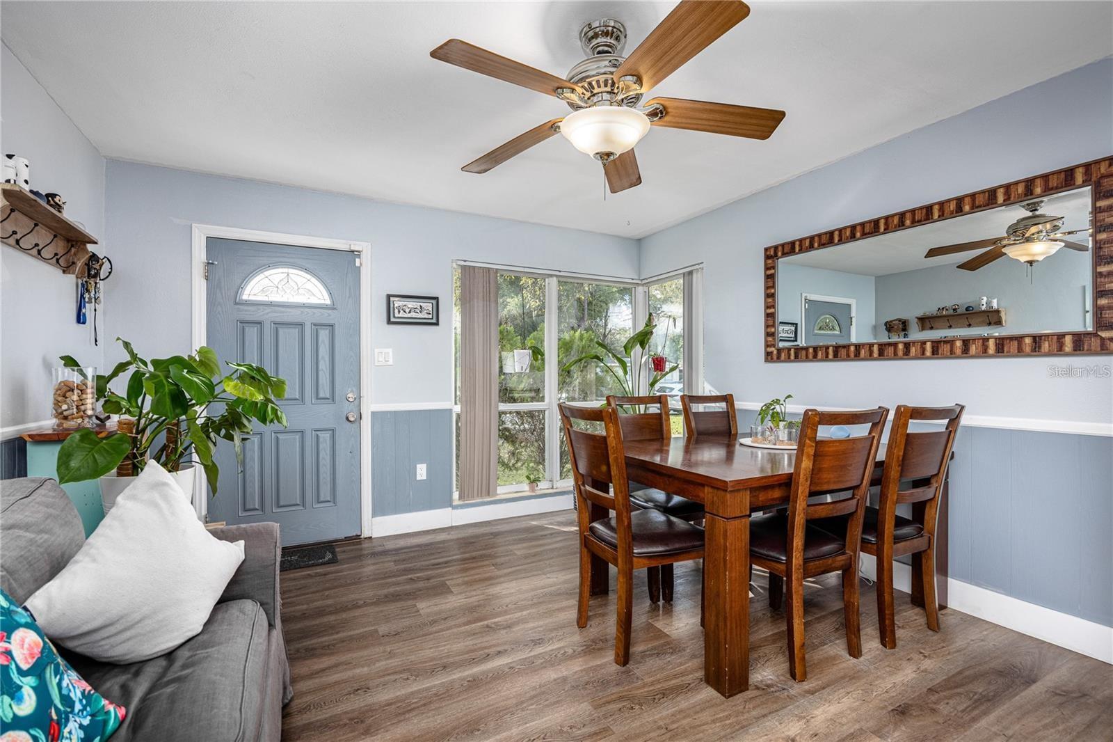 601 NW 34TH TER