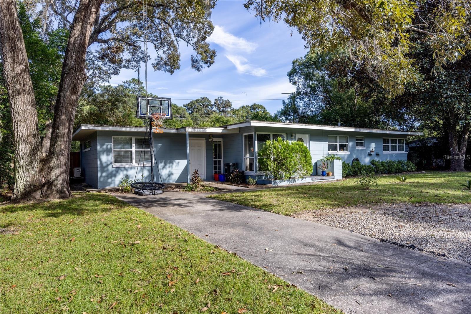 601 NW 34TH TER