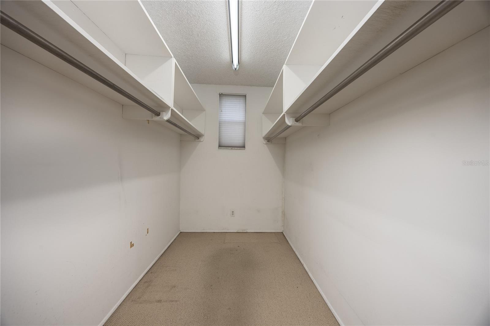 1719 NW 23RD AVE #3F