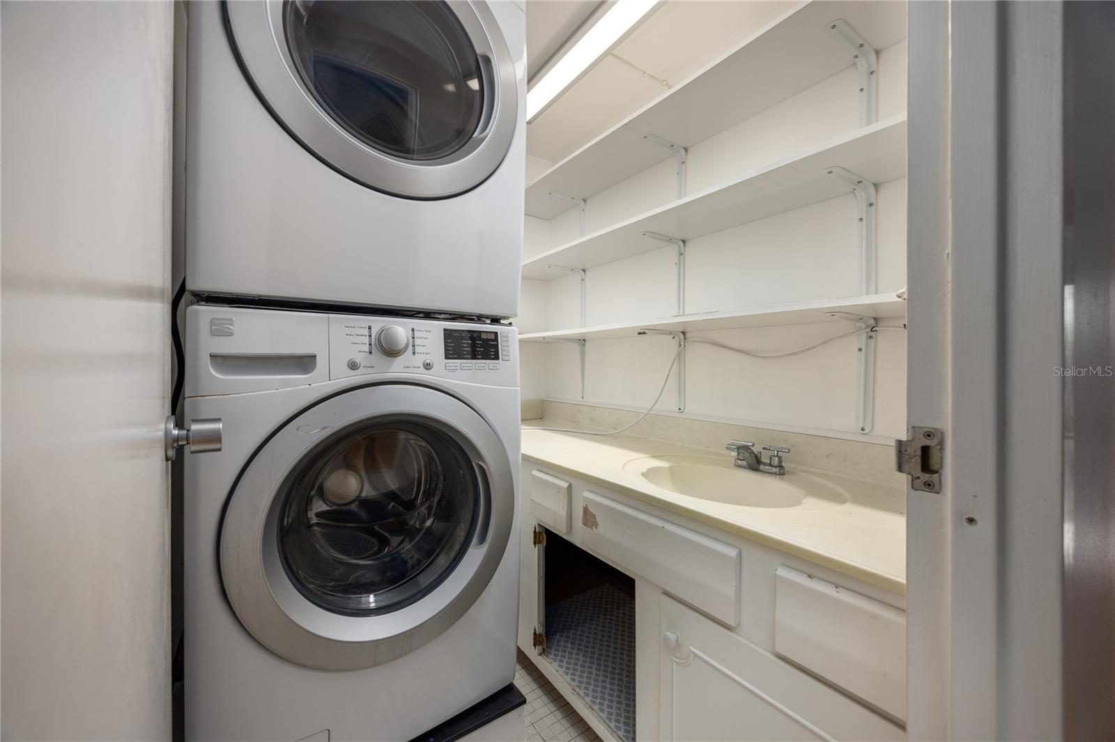 1719 NW 23RD AVE #3F